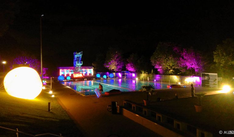 Lichtdesign Schwimmbad Dellwig1